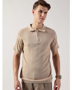 Cream Regular Fit Short Sleeves Textured Tshirt