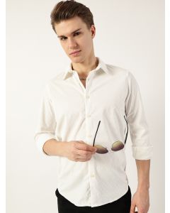 White  Classic Spread Collar Textured Solid Slim Fit Casual Shirt