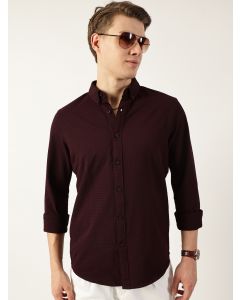 Wine  Smart Button-Down Collar Textured Solid Slim Fit Casual Shirt