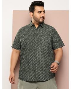 Green Plus Size Regular Fit Short Sleeves Abstract Printed Woven Casual Shirt