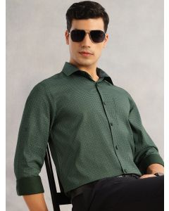 Green Regular Fit Long Sleeves Cutaway Collar Geometric Printed 100% Cotton Satin Formal Shirt