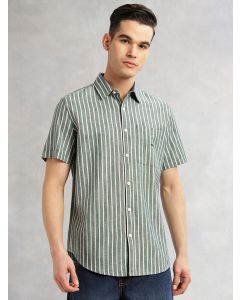 Green Slim Fit Cotton Linen Vertical Stripes Casual Shirt with Spread Collar & Short Sleeves