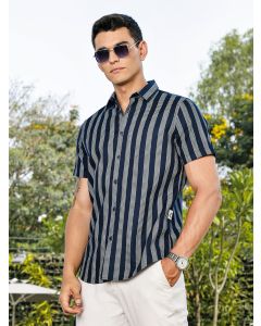 Blue Slim Fit Short Sleeves Waffel Print Woven Casual Shirt