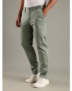Olive Straight Fit Mid-Rise Solid Chinos Trouser