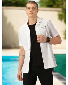 White Solid Slim Fit Casual Shirt