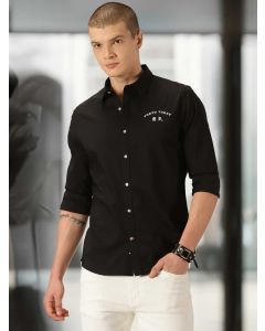 Black Solid Slim Fit Casual Shirt