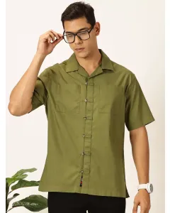 Men Olive Solid Regular Fit Shirt