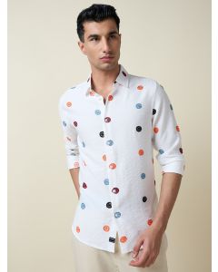White Long Sleeves Spread Collar Slim Fit Embroidered Casual Shirt