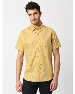 Men Mustard Slim Fit Printed Cotton Shirt